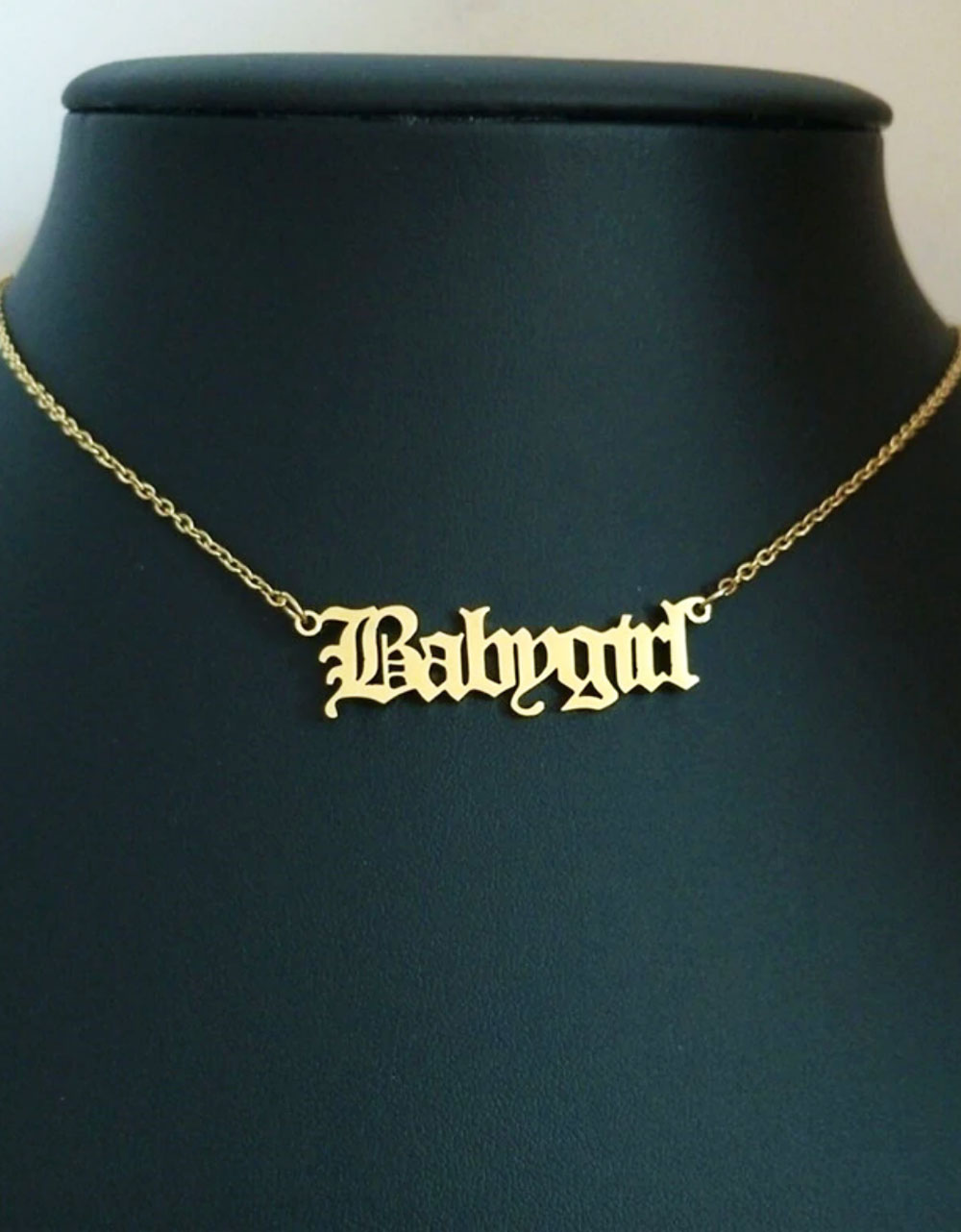 Collier 'Babygirl' Gold - Lasourcedustyle